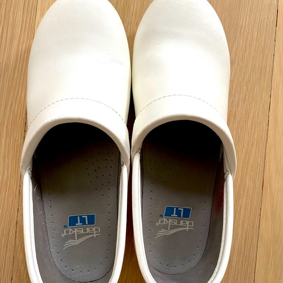 Dansko LT Professional White Box Clogs Size 38 - Picture 1 of 8